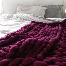 Handmade Chunky Knit Blanket, , Gifts for Designers, Clean minimal gifts for designers and creatives, gift, design, designer - Gifts for Designers, Gifts for Architects