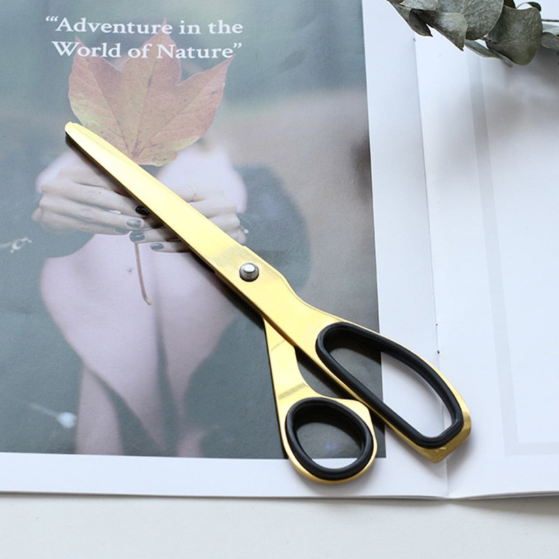 Minimalist Modern Brass Scissors – Gifts for Designers